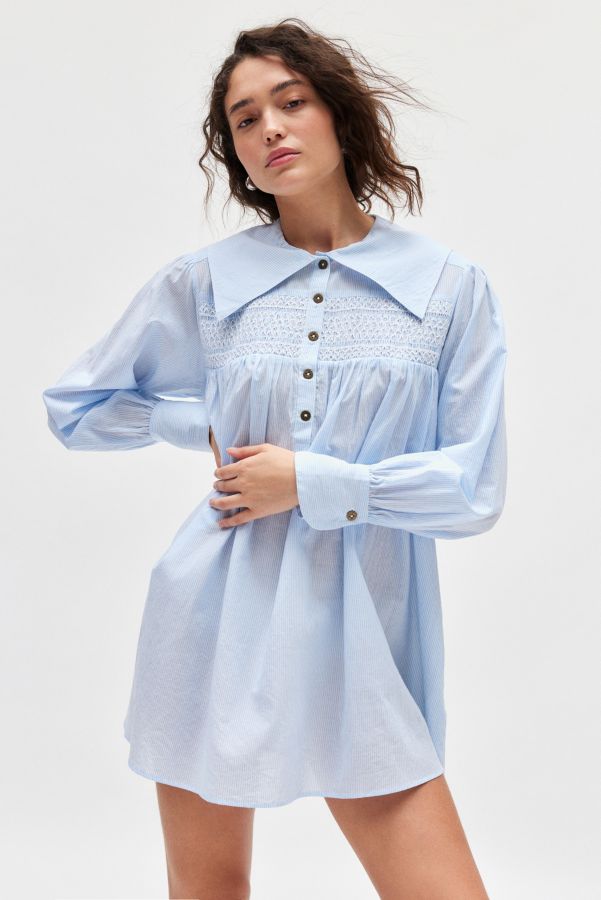 Slide View: 1: Kimchi Blue Melani Smock Kleid