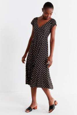 malena dress urban outfitters