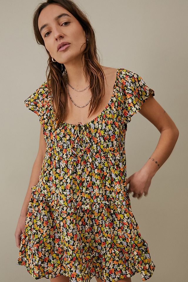 UO Bea Ditsy Floral Mini Dress | Urban Outfitters UK