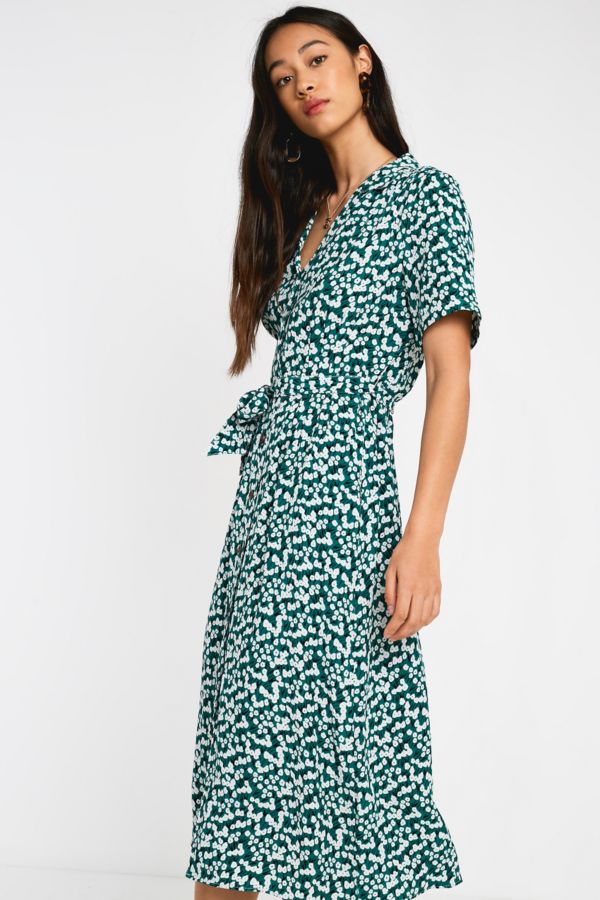 UO Victoria Green Floral Shirt Dress | Urban Outfitters UK