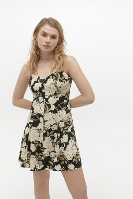 urban outfitters dresses uk