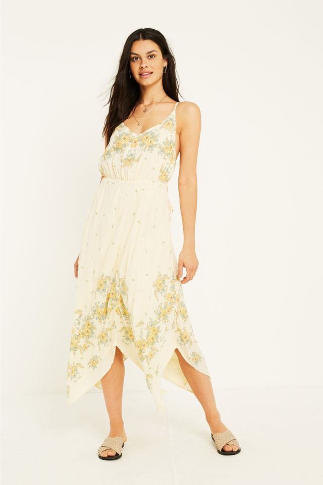 UO Floral Handkerchief Midi Dress | Urban Outfitters UK