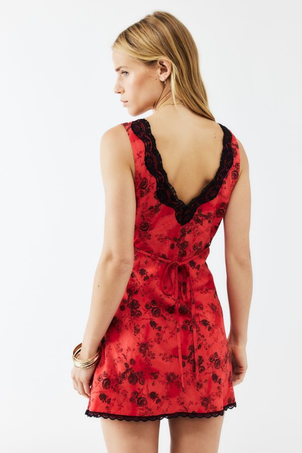 Vista de diapositivas: 4: Vestido Slip Kirsten Light Before Dark