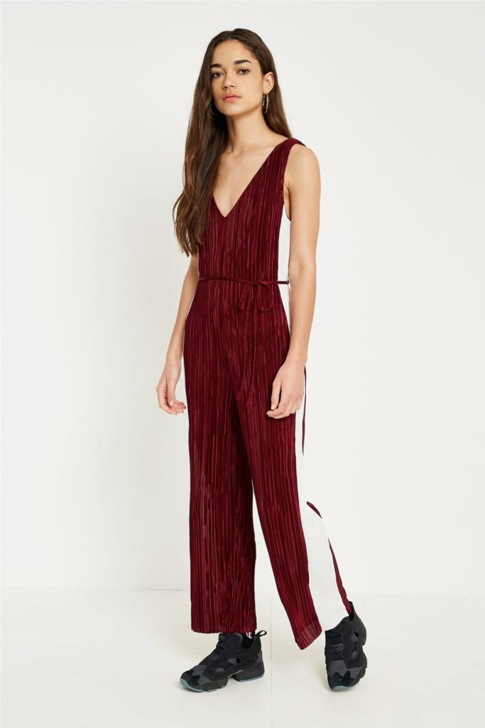 UO Side Striped Plisse Jumpsuit | Urban Outfitters UK