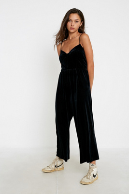 urban outfitters velvet jumpsuit