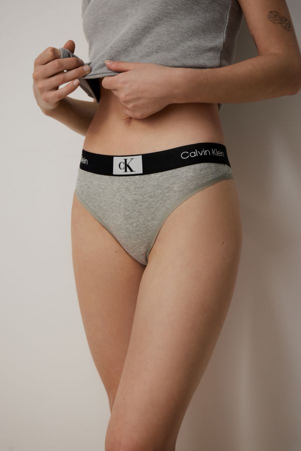 Vista diapositiva: 2: Perizoma con Logo Calvin Klein Modern Cotton