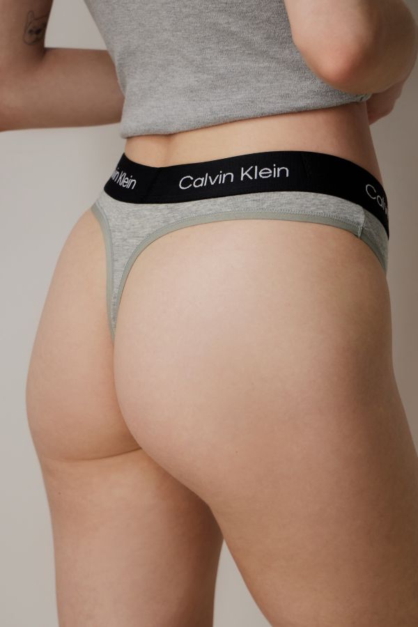 Vista diapositiva: 3: Perizoma con Logo Calvin Klein Modern Cotton