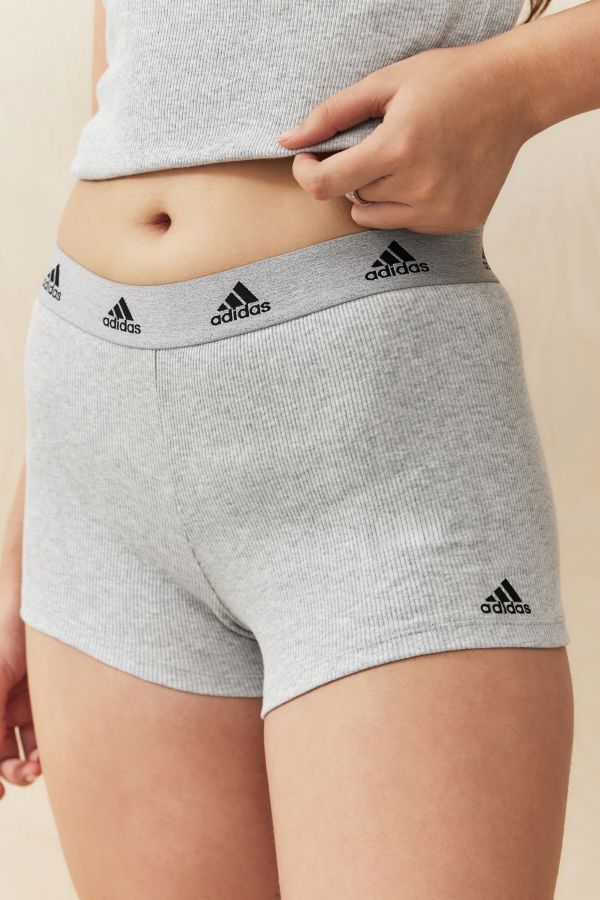 Vista diapositiva: 2: adidas Rib Knit Shorts