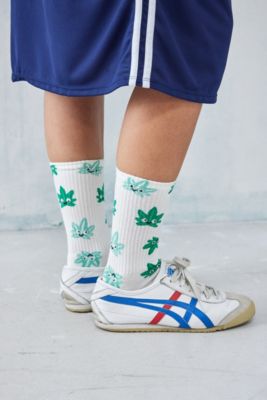 Out From Under Leaf Buddy Socks