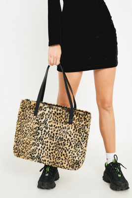 skinnydip leopard print bag