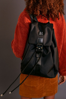 uo hiking buckle backpack