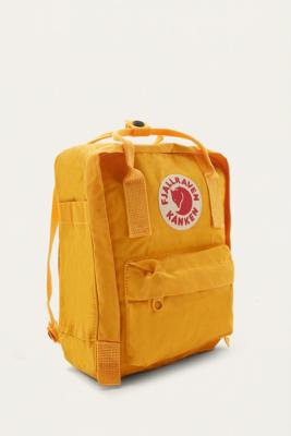 mini kanken urban outfitters