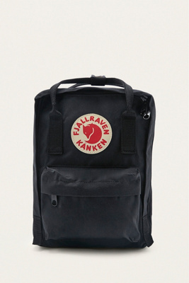 fjallraven kanken black mini backpack
