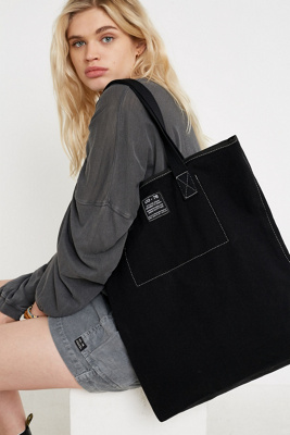 urban outfitters bags