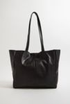 Visualizzazione miniature 2: UO Leather Tote bag