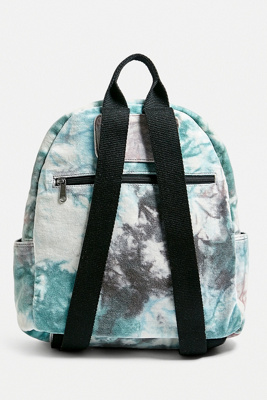 urban outfitters velvet backpack