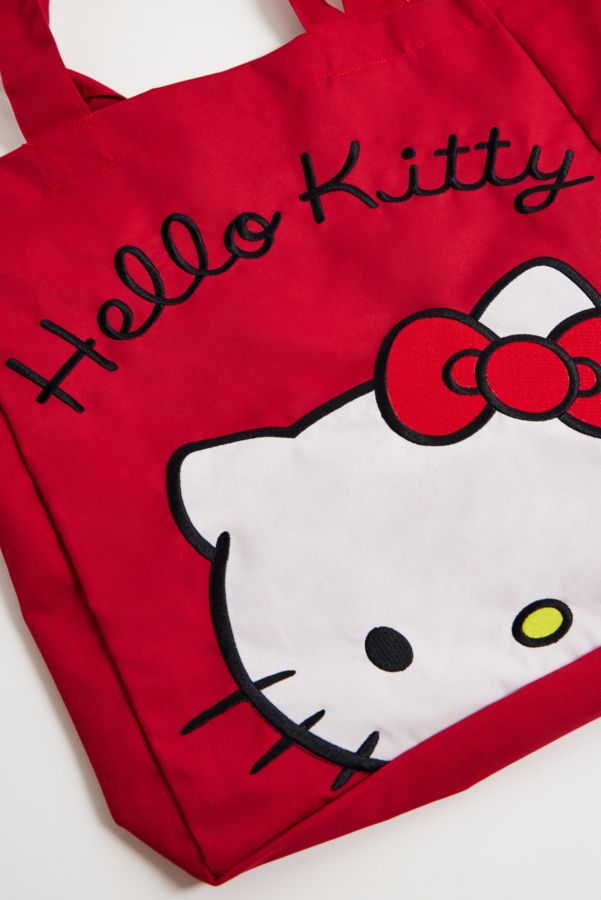 Vista de diapositivas: 3: Bolso Tote Rojo Hello Kitty de Daisy Street