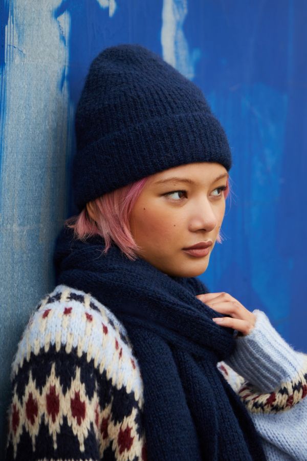 Vista diapositiva: 1: UO Luka Soft Knit Beanie