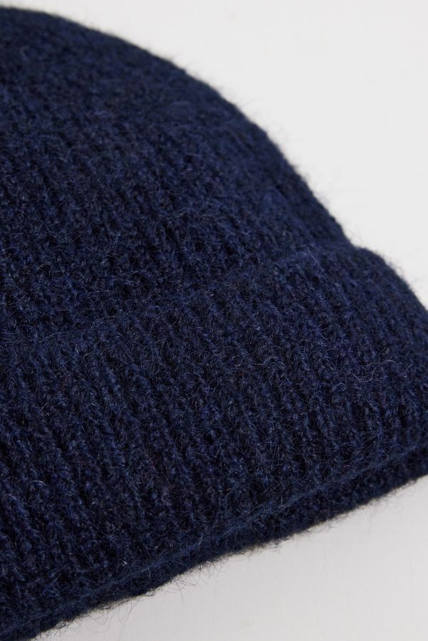 Vista diapositiva: 2: UO Luka Soft Knit Beanie