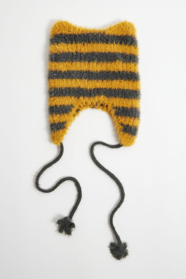 Vista diapositiva: 2: UO Micro Ears Knit Beanie