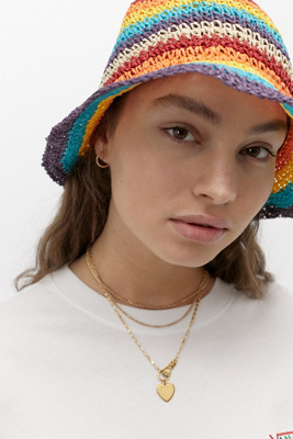 urban outfitters bucket hat