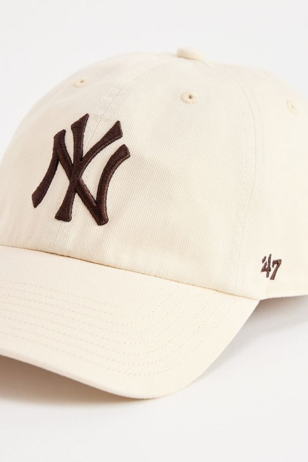 Vista de diapositivas: 3: '47 Brand UO Exclusive NY Yankees Clean Up Cap