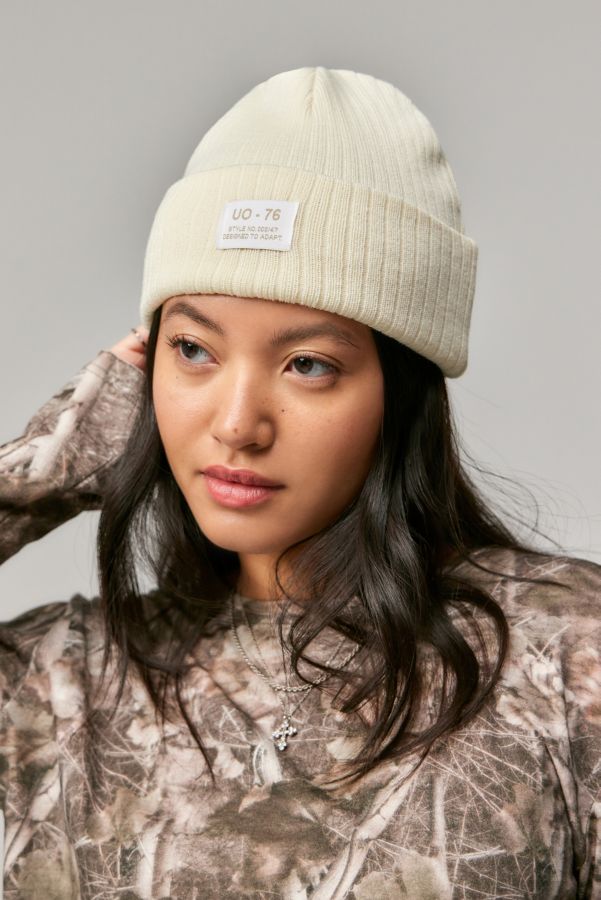 Slide View: 1: UO Knit Beanie