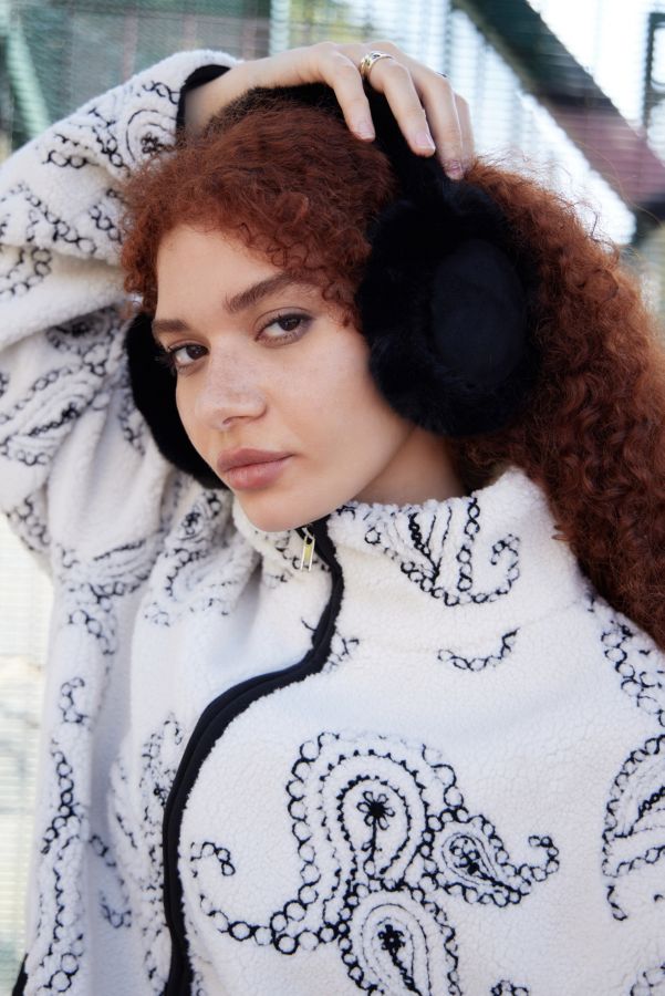 Slide View: 1: UO Adjustable Shearling Trim Ear Muffs