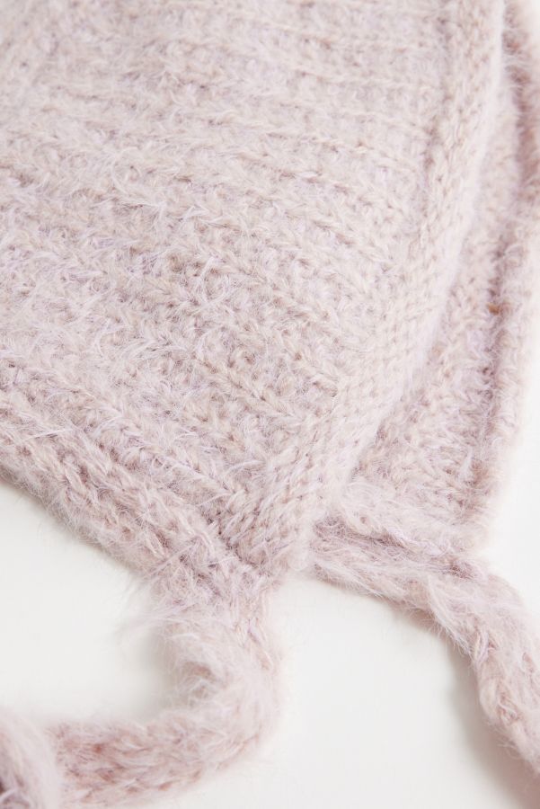 Slide View: 3: UO Edie Knit Bonnet