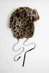 Visualizzazione miniature 3: UO Lilah Fur Trapper Hat