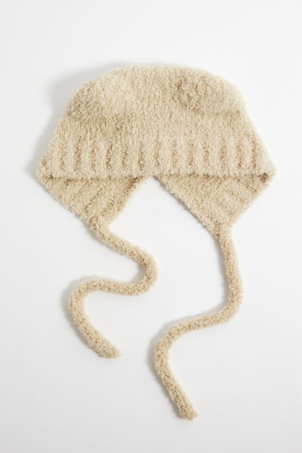 Slide View: 1: UO Teddy Bonnet