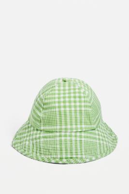 green canvas hat