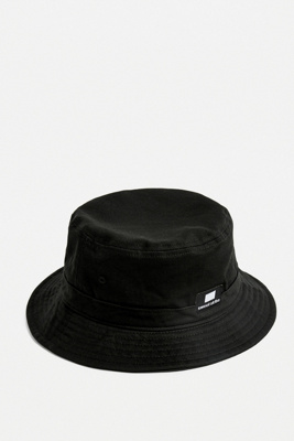 sweet sktbs bucket hat
