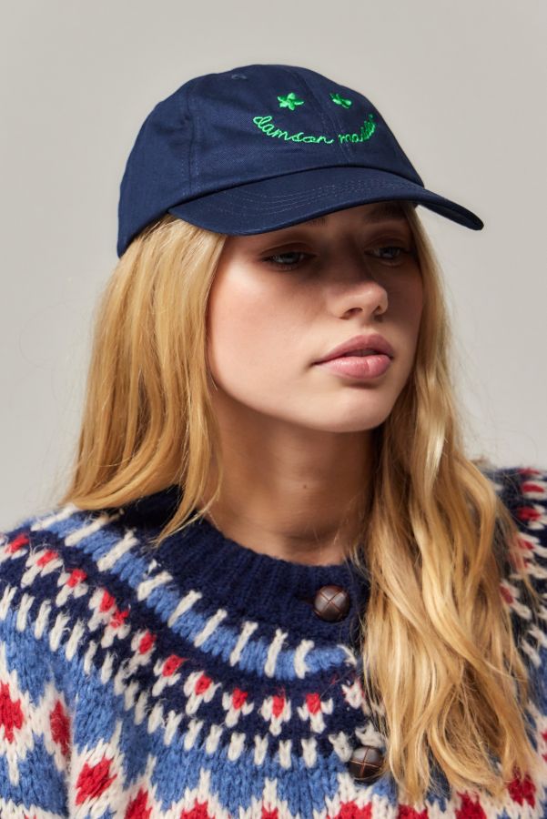 Vista diapositiva: 1: Damson Madder UO Exclusive Embroidered Cap