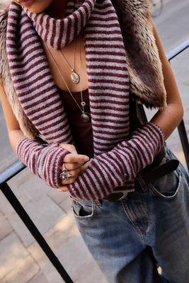 UO Courtney Striped Gloves