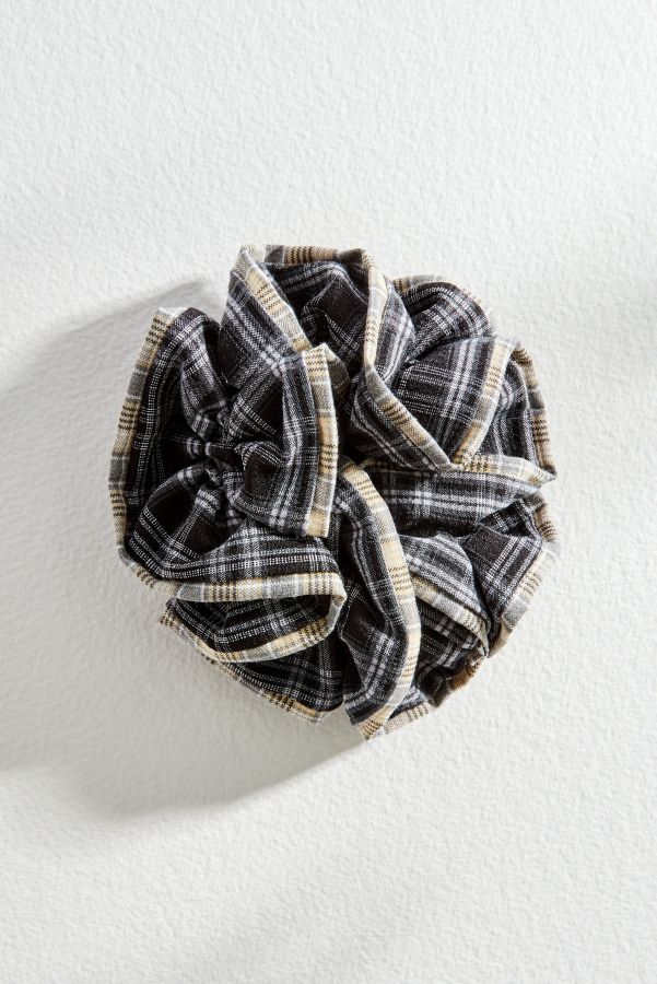 Slide View: 1: Annabelle Check Scrunchie