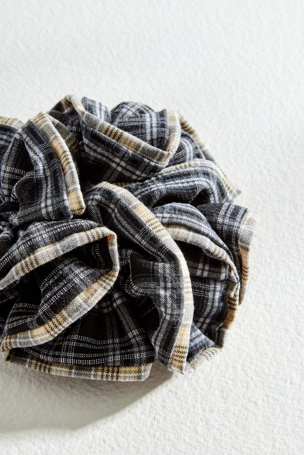 Slide View: 3: Annabelle Check Scrunchie