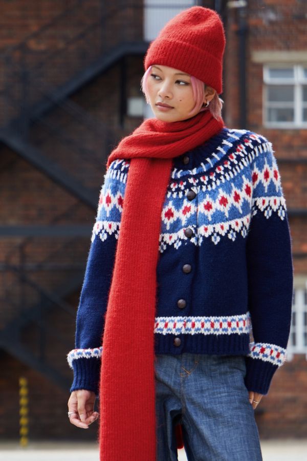 Slide View: 1: UO Soft Knit Scarf