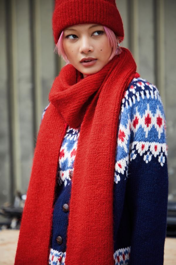 Slide View: 3: UO Soft Knit Scarf