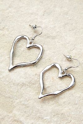 Silence + Noise Verzerrte Herz Ohrringe