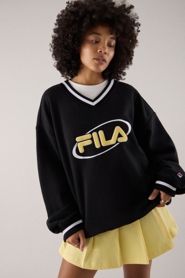 Slide View: 2: FILA x HAILEY Pull à col en V noir