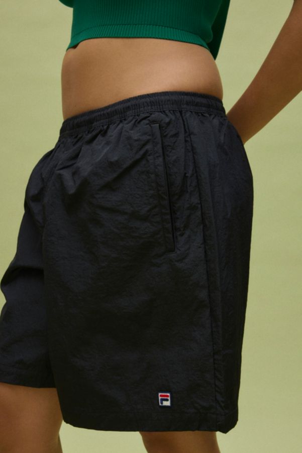 Vista de diapositivas: 2: Shorts Negros Arrugados FILA x HAILEY