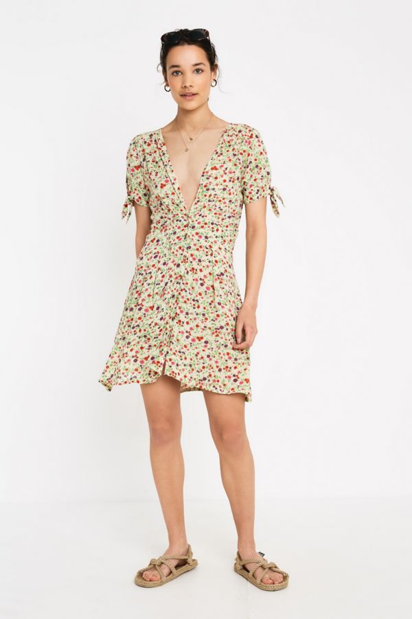 Faithfull The Brand Marianne Floral Mini Dress | Urban Outfitters UK