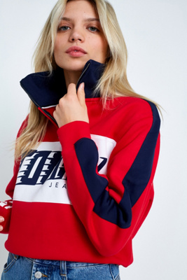 red tommy jeans jumper