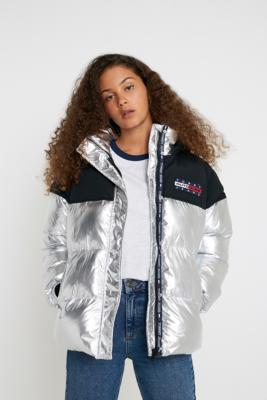 tommy jeans silver puffer jacket