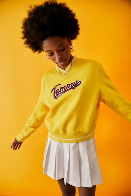 yellow tommy jeans sweatshirt