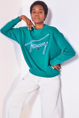 tommy jeans signature crew neck sweatshirt