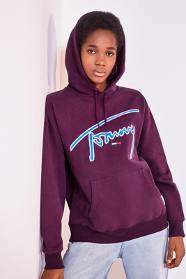 tommy jeans signature pullover hoodie