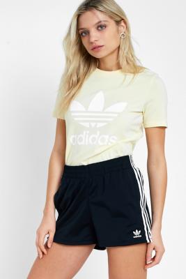 urban outfitters adidas