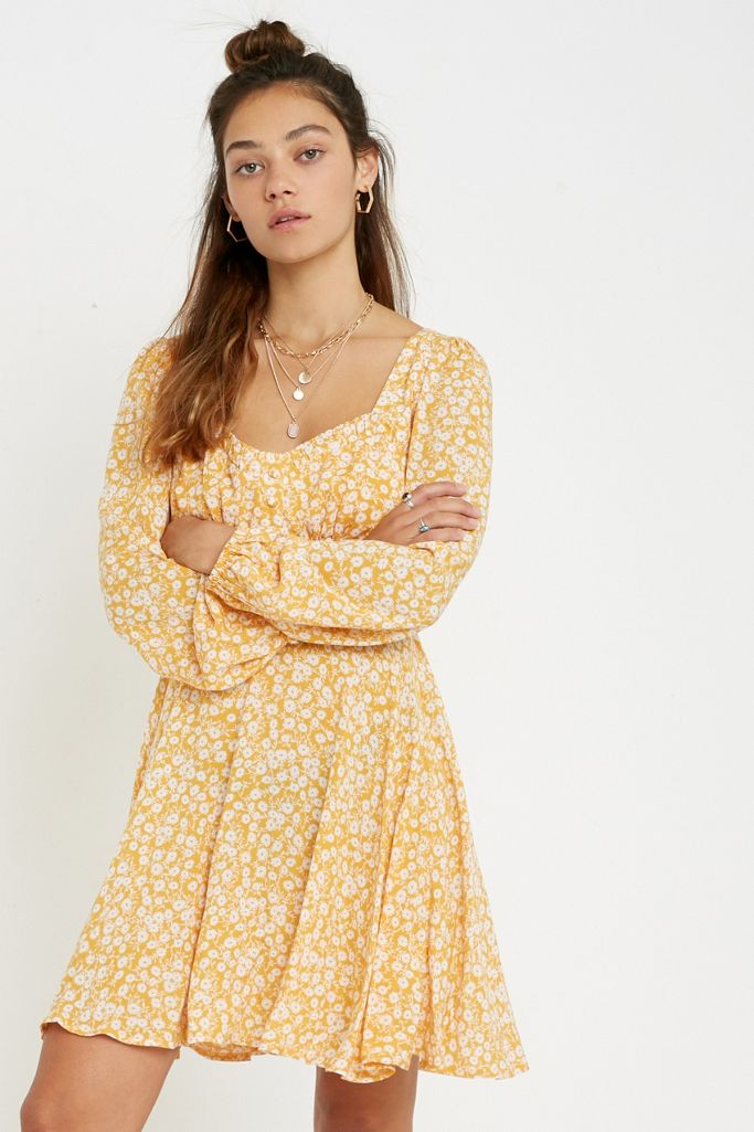 Kiss The Sky Ruffle Mini Dress | Urban Outfitters UK